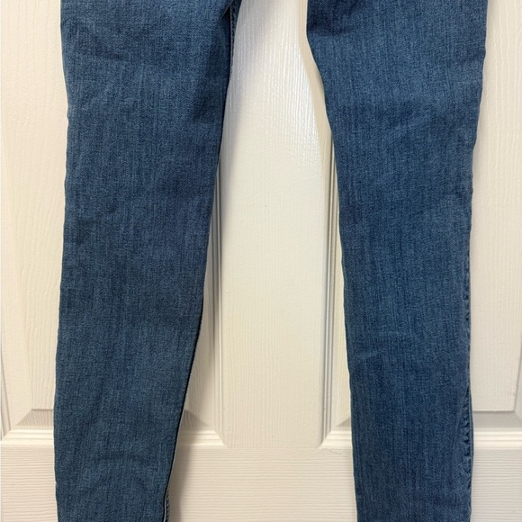 Hollister Womens High-Rise Super Skinny Classic Stretch Distressed Jeans Size 26 - Picture 7 of 14